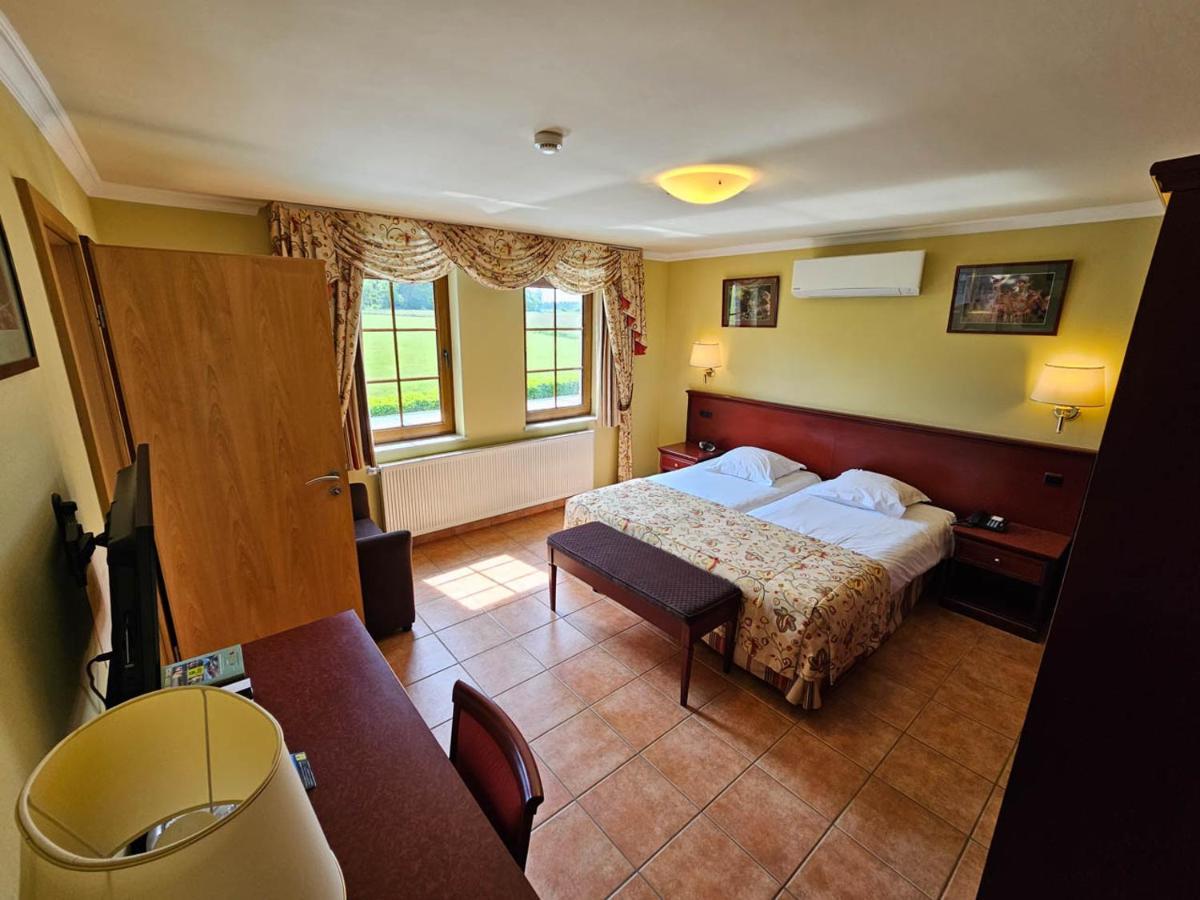 Logis Hotel Le Menobu Theux Ngoại thất bức ảnh